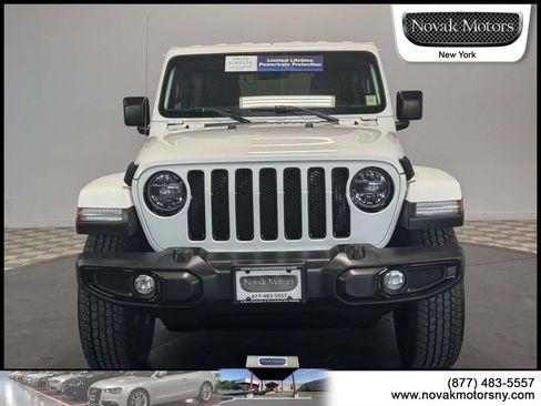 Used 2021 Jeep Wrangler Unlimited Sahara AWD/4WD image 7