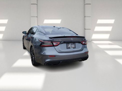 Used 2023 Nissan Maxima SR w/ Sport Mat Group image 5