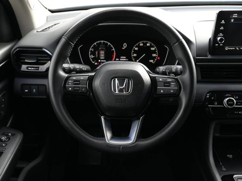 Used 2023 Honda Pilot Touring image 23
