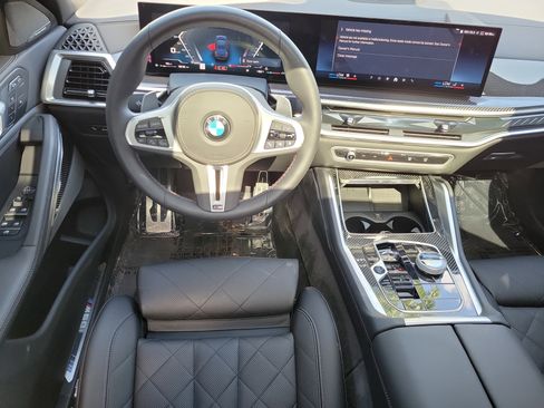 Certified 2025 BMW X6 M60i AWD/4WD image 10