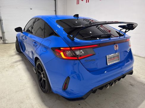Used 2024 Honda Civic Type R image 5