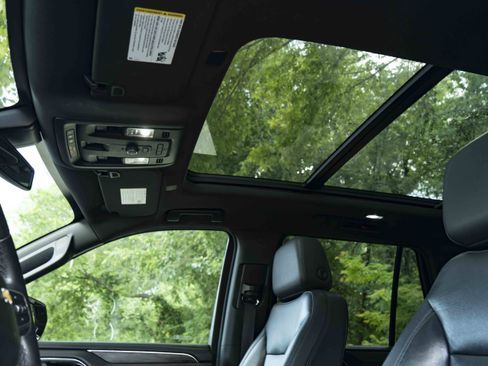 Used 2021 Chevrolet Tahoe LT AWD/4WD image 31