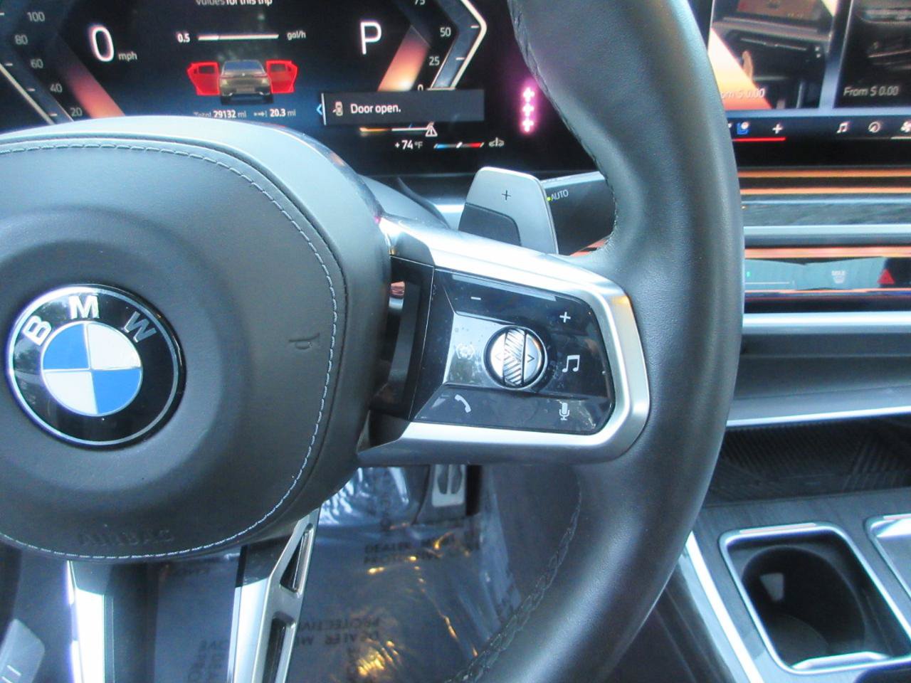 Used 2023 BMW 760i xDrive AWD/4WD image 59