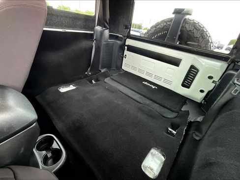 Used 2013 Jeep Wrangler Sport image 20