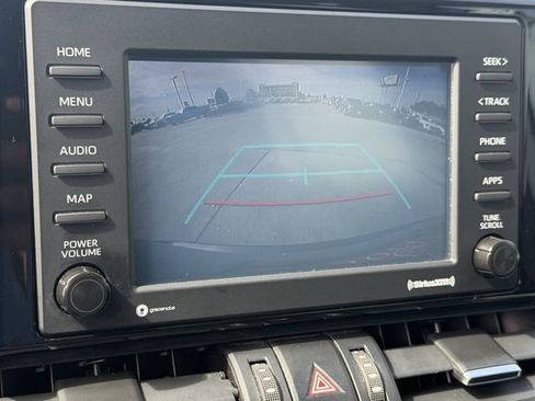 Used 2021 Toyota RAV4 XLE Premium FWD image 16