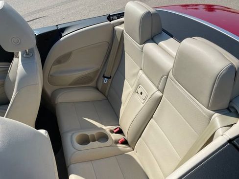 Used 2013 Volkswagen Eos Komfort FWD image 19