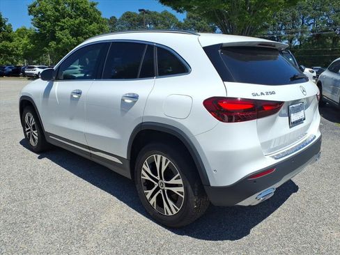 Used 2025 Mercedes-Benz GLA 250 image 35
