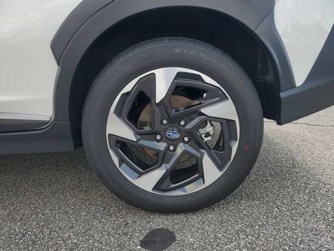 Certified 2025 Subaru Crosstrek 2.5i Limited w/ Crosstrek Mirror Package AWD/4WD image 10