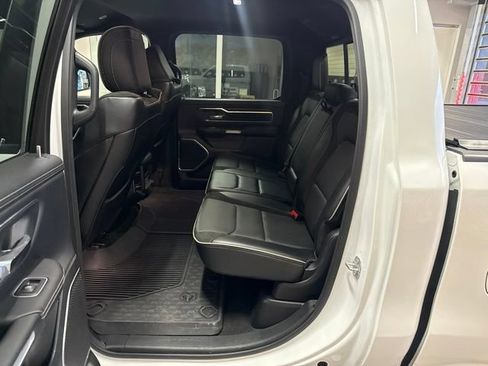 Used 2023 RAM 1500 Laramie AWD/4WD image 40