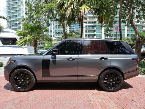 Used 2017 Land Rover Range Rover Supercharged AWD/4WD image 14