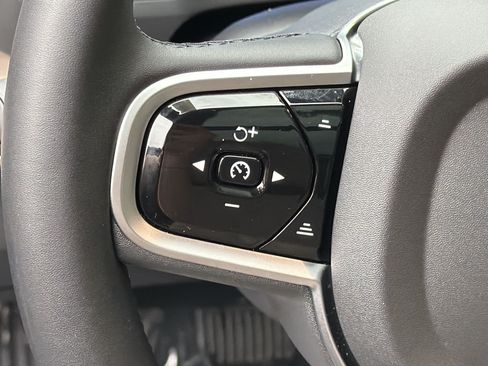 Certified 2026 Volvo XC90 B6 Plus AWD/4WD image 19