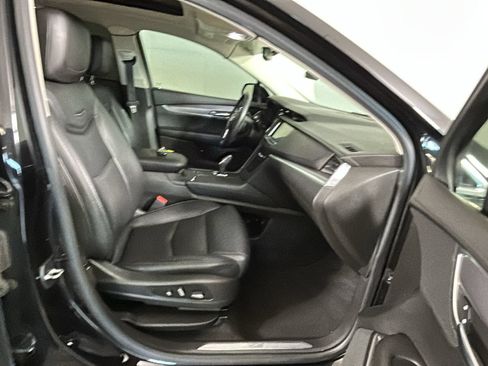 Used 2017 Cadillac XT5 Luxury AWD/4WD image 33