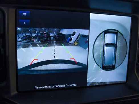 Used 2023 Ford Bronco Outer Banks image 19