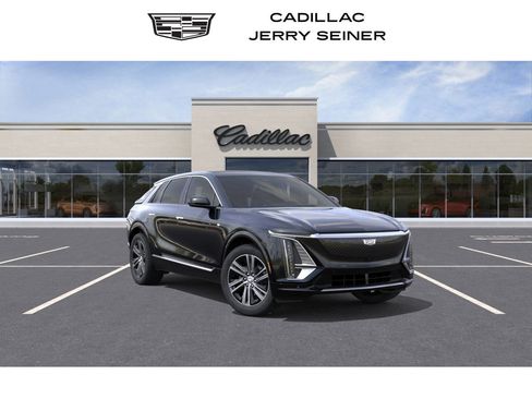 New 2025 Cadillac Lyriq Luxury image 1