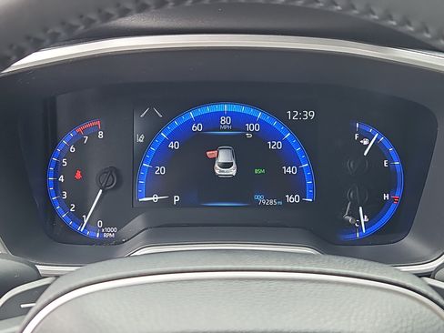 Used 2021 Toyota Corolla XSE FWD image 19