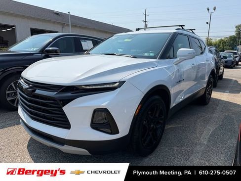 Used 2022 Chevrolet Blazer LT w/ Sound & Technology Package AWD/4WD image 6