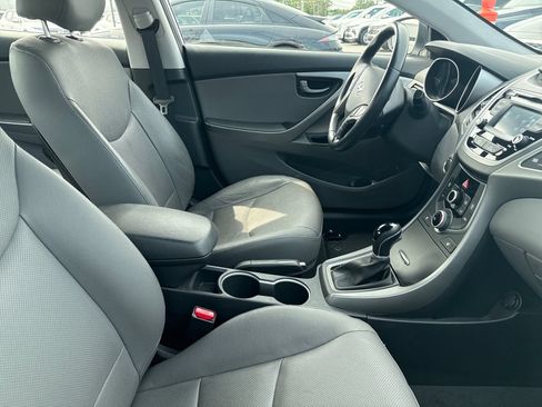 Used 2014 Hyundai Elantra Sport FWD image 5