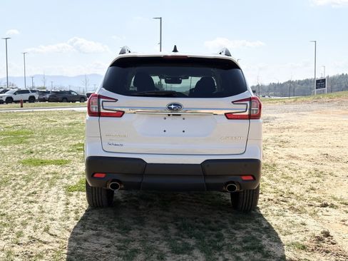 Certified 2025 Subaru Ascent Premium AWD/4WD image 10