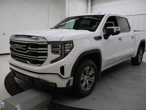 Used 2024 GMC Sierra 1500 SLT image 8