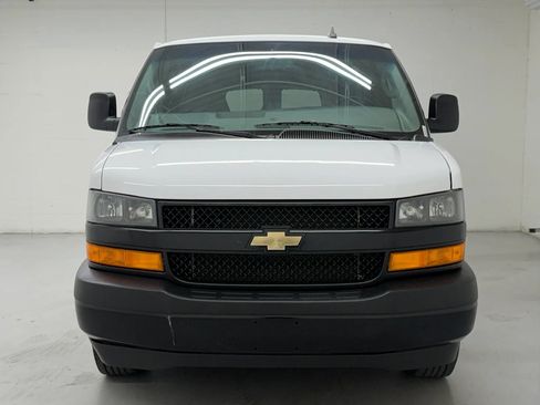 Used 2023 Chevrolet Express 3500 LS RWD image 5