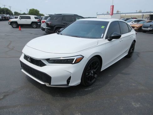 Used 2025 Honda Civic FWD Hybrid Sedan image 10