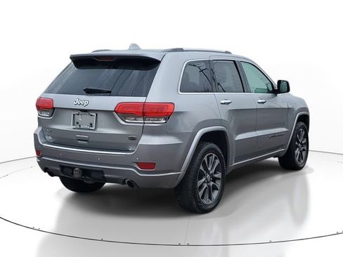 Used 2018 Jeep Grand Cherokee Overland image 4