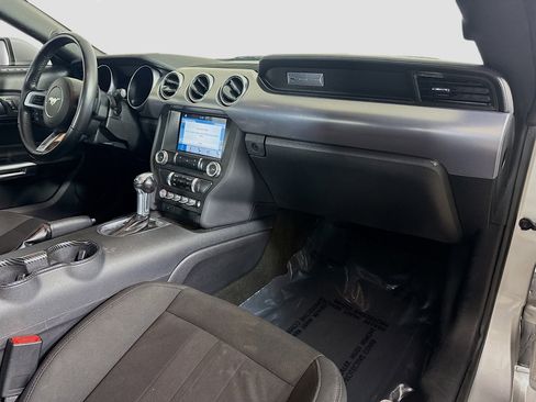 Used 2018 Ford Mustang Coupe w/ Equipment Group 101A image 28