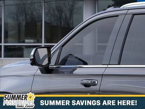 New 2026 Chevrolet Tahoe Premier w/ Sun And Tow Package AWD/4WD image 12