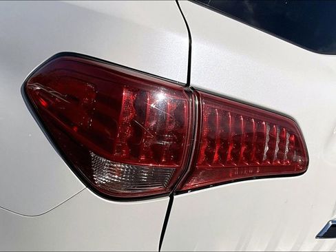 Used 2017 INFINITI QX80 4WD w/ Driver Assistance Package image 30