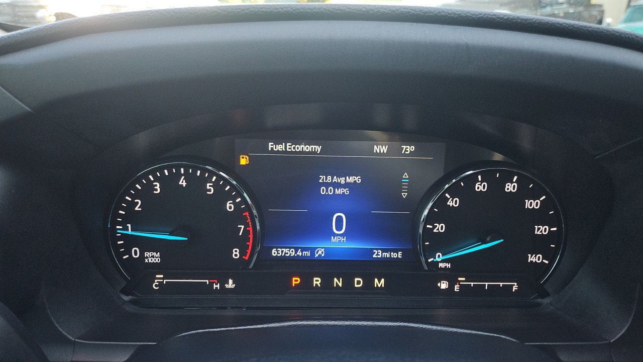 Used 2021 Ford Explorer XLT w/ Equipment Group 202A AWD/4WD image 17