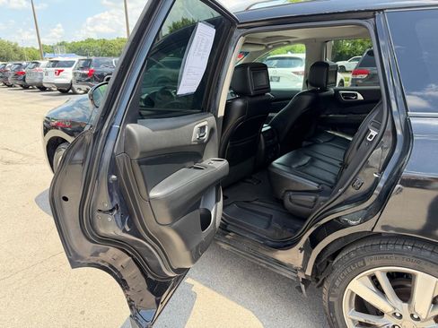 Used 2016 Nissan Pathfinder Platinum AWD/4WD image 14