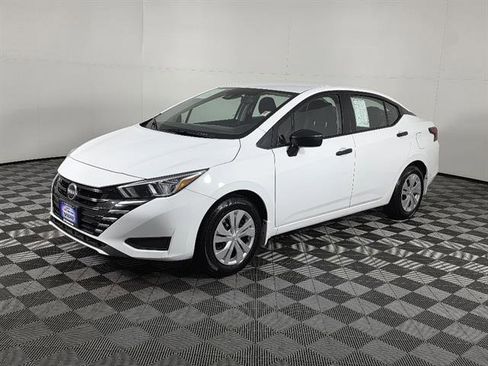 Used 2024 Nissan Versa S image 8