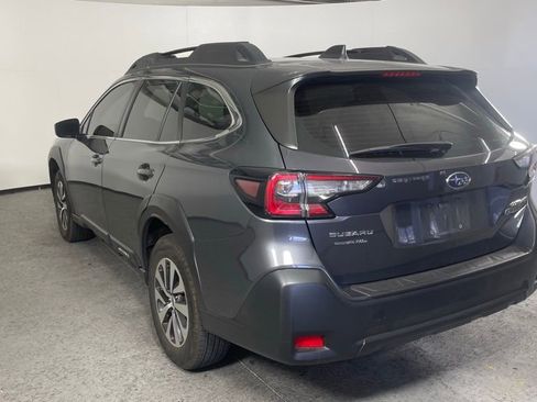 Certified 2025 Subaru Outback image 5