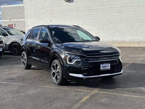 New 2025 Kia Niro EX Touring image 23