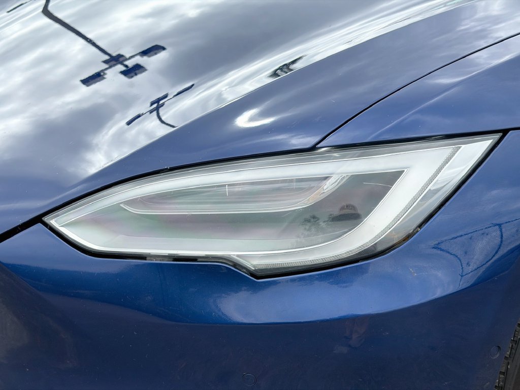 Used 2020 Tesla Model S Long Range AWD/4WD image 9
