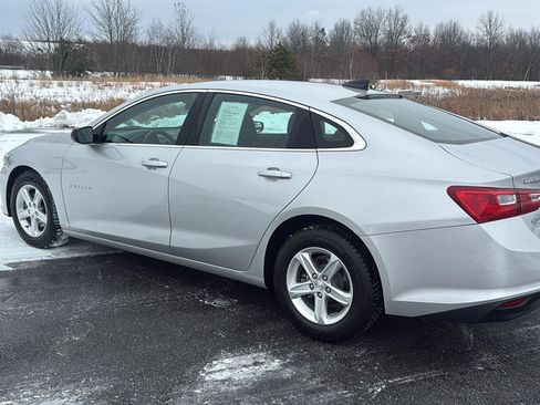 Used 2019 Chevrolet Malibu LS image 10