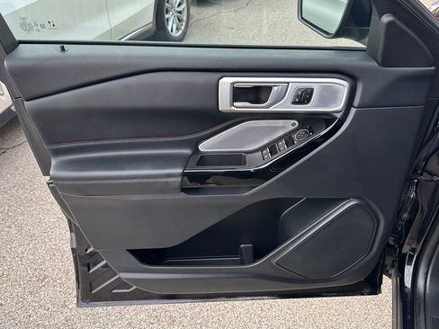 Used 2023 Ford Explorer ST w/ Equipment Group 401A image 15