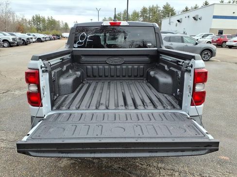 New 2026 Ford Maverick Lariat w/ Black Appearance Package image 8