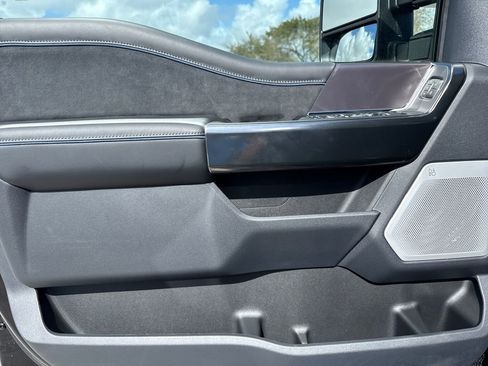 New 2026 Ford F250 Platinum image 21