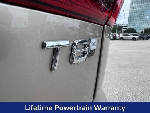 Certified 2026 Volvo XC60 T8 Ultra w/ Climate Package AWD/4WD image 7