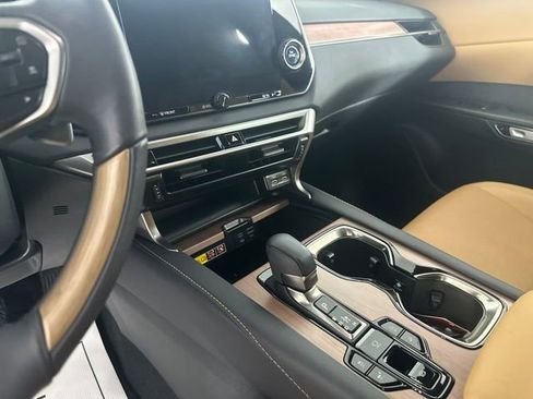 Used 2024 Lexus RX 350 Premium w/ Accessory Package (Z1) AWD/4WD image 14
