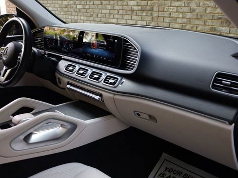 Used 2022 Mercedes-Benz GLE 350 GLE 350 SUV w/ Premium Package image 29