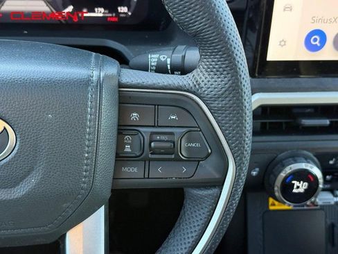 Used 2025 Toyota Tacoma Limited image 22