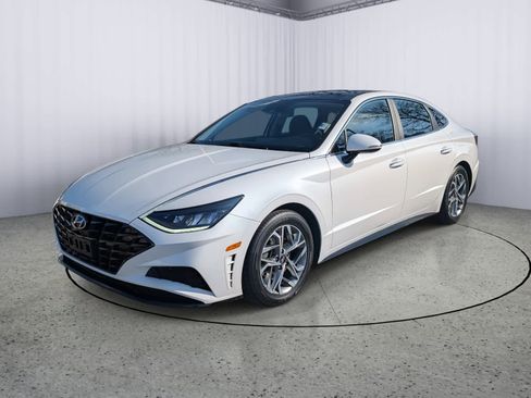 Used 2022 Hyundai Sonata SEL w/ Convenience Package image 6