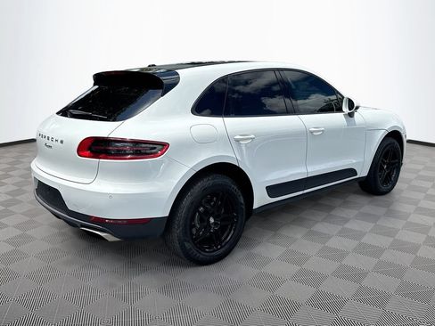 Used 2018 Porsche Macan AWD/4WD image 6