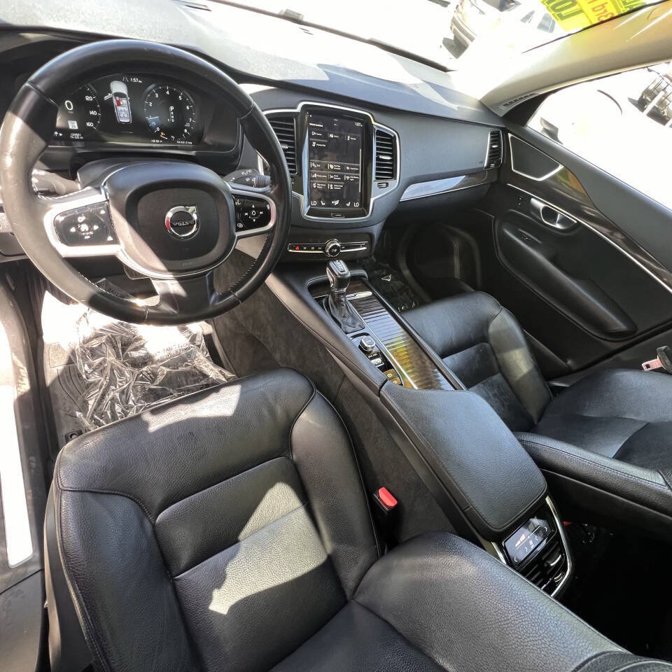 Used 2017 Volvo XC90 T6 Momentum w/ Vision Package AWD/4WD image 24