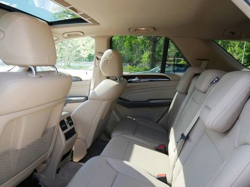 Used 2013 Mercedes-Benz ML 350 4MATIC image 9