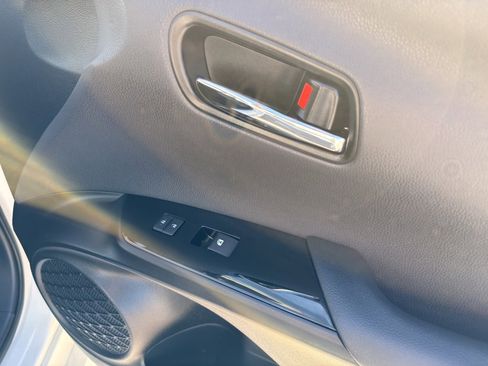 Used 2018 Toyota Prius Prime Premium image 54