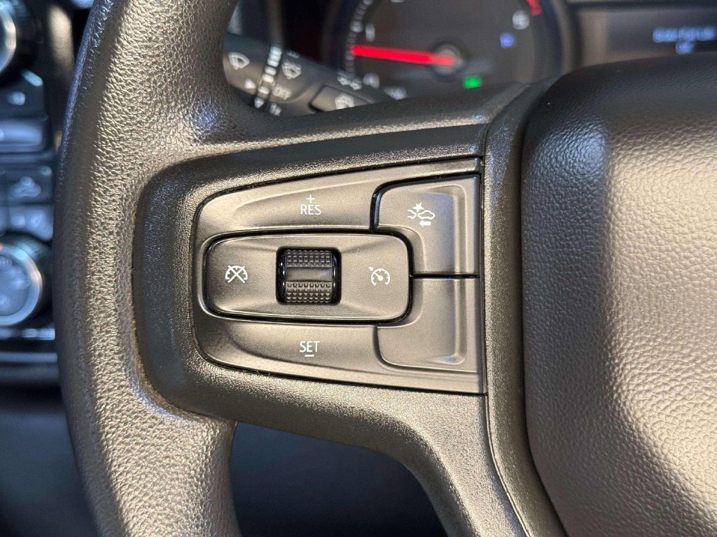 Used 2024 Chevrolet Silverado 2500 Custom AWD/4WD image 11