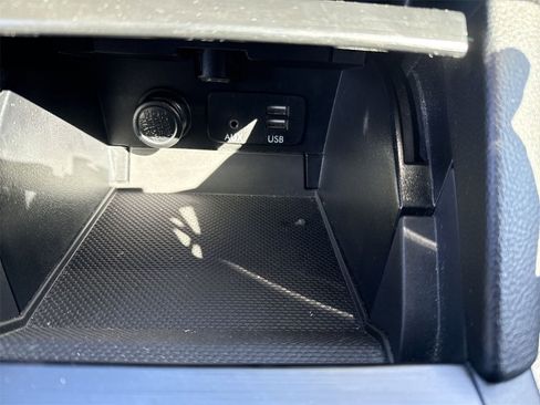 Used 2018 Subaru Legacy 2.5i Limited image 35